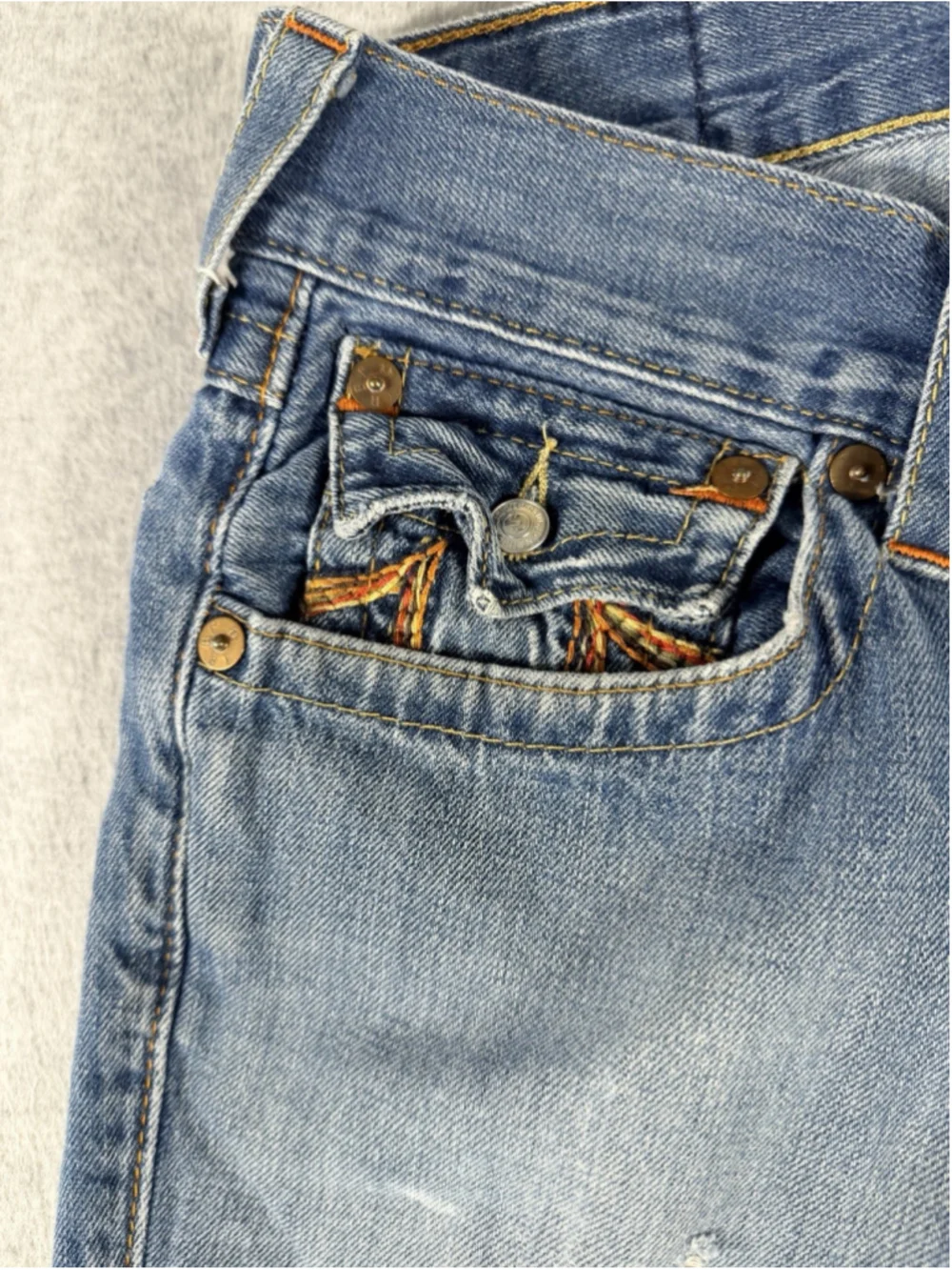 True Religion World Tour Section Straight Jeans Men’s 30 Blue Rainbow Stitch USA